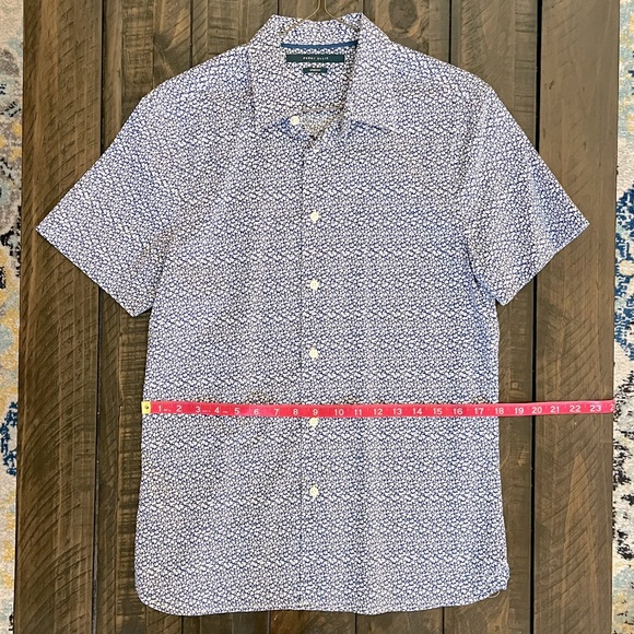 Perry Ellis Collared Shirt - Picture 9 of 11
